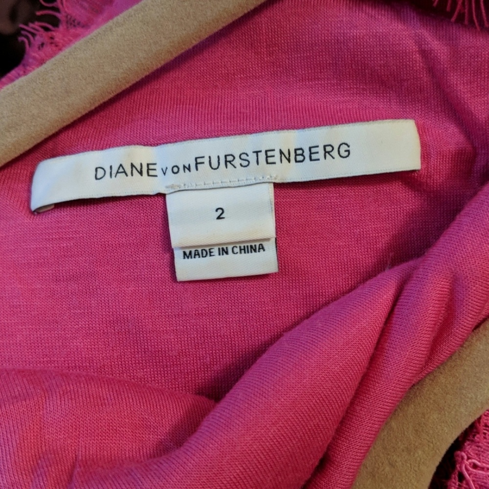 DVF Dress - Picture 3 of 4